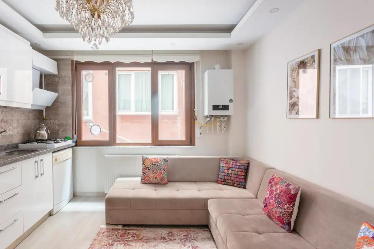 Istanbul'Un Merkezinde Cevahir Avm Karsisi 1+1 Yeni Ev Exteriör bild